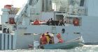 Stephen Harper flexes military, political muscle on Arctic visit