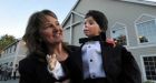 Puppet to officiate Vancouver wedding