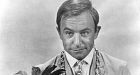 Henry Gibson dies at 73; original cast member of 'Laugh-In'