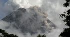 Indonesian volcano forces flight cancellations