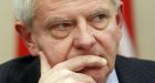 Former military watchdog becomes Liberal candidate