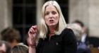 Ottawa to roll out new rules to cut Canadian carbon emissions